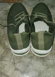 Olive Green causal shoes 👟👟
