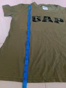 T Shirt Olive  Green 💚