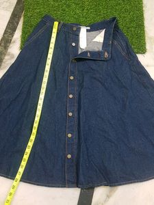 Long Highwaisted Flared Skirt