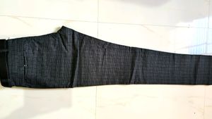 trouser with belt
