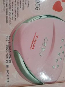 T. Y A. Fashion Makeup Kit