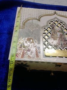 Golden JewelleryBox