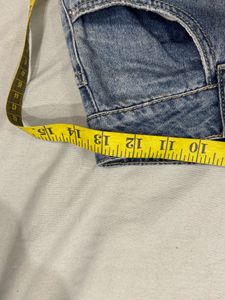 Baggy jeans