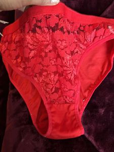 Women Red Penty