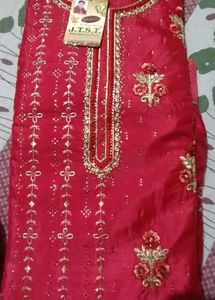 Red &amp; Gold Embroidered Salwar Kameez Suit