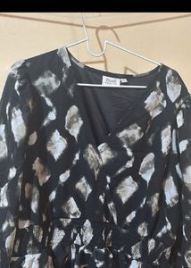 Printed V neck dress puff sleeves - 3XL