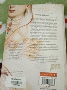 White Mughals BOOK