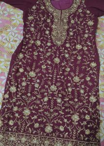 beautyful suit with dupatta and shalwaar