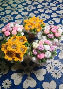 Crochet Flower Bouquet Aesthetic. 🤍