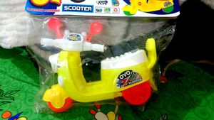 Kids Toys Scooter 🛵