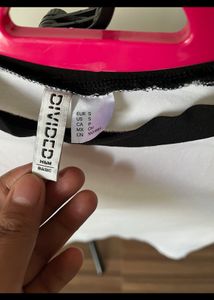 H&amp;M Crop Top
