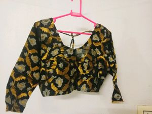 ✨Black Gorgeous Blouse ✨