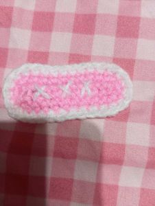 crochet pack of three hair clips