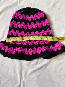 Black &amp; Pink Crochet Bucket Hat 🌺♠️