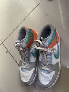 Dupe White Shoes