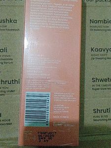 Foxtale Super Glow Face Wash+ Scrunchie