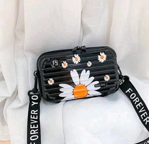 Daisy Crossbody Bag Aesthetic