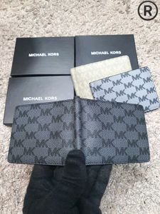Michael Kors Bi-Fold Wallet