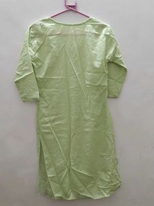 Green Round Neck Kurta White Pant Set