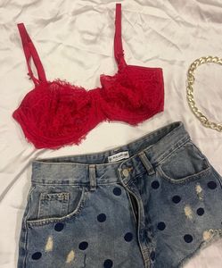 Victoria Red Non Padded Bra!