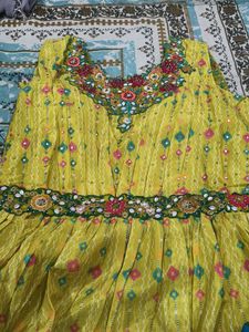 💛 Yellow Gown with Duppata 💛