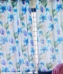 2 Floral Window Curtains