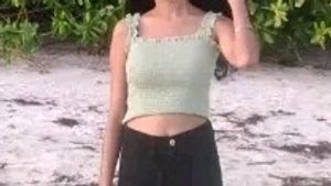 Beautiful Crop Top For The Girls