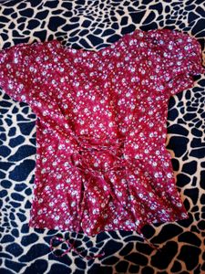 Floral Puff Sleeve Top