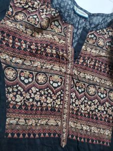 Saundh&#39; Long Top