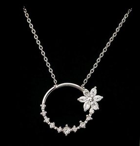 Silver Flower Necklace