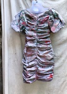 8/9 Abstract Puff Sleeve Dress
