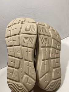 Red Tape Men Self Design Clogs