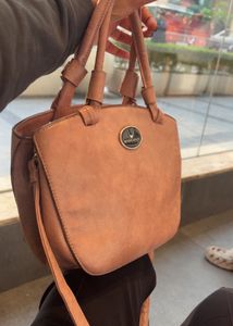 Hidesign Leather Handbag