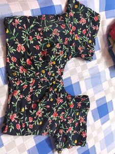 2 Pc Beautiful Multicolourr Blouse