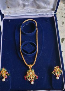 necklace set