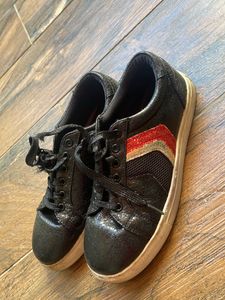 Casual Shoes