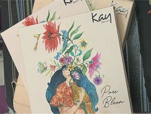 kay beauty eyeshadow palette - pure bloom