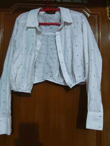 White Crop Short