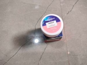 Pilgrim Retinol &amp; Aqualogica Radiance Moisturizer