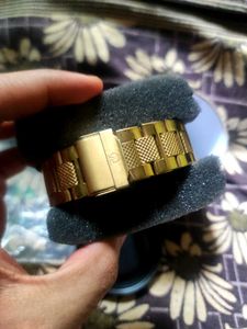 Titan Analog Watch Gold Case