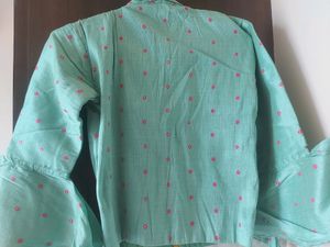 Beautifull Top For Girls