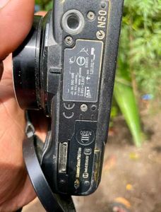 Sony Cyber-shot DSC-H20 Digital Camera