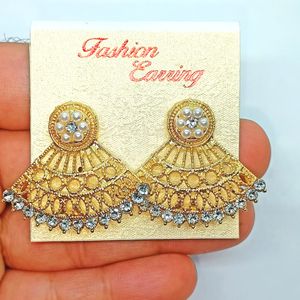 30rs Off Free 1 Earring Brand New Set Of SafetyPin
