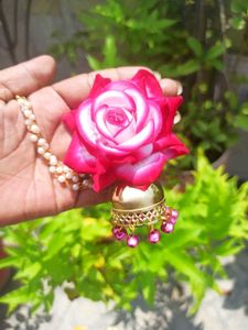 Floral Hair Accessories