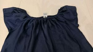 Blue embossed print top