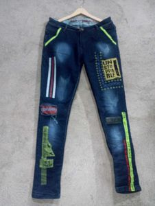 Stylish Graphic Print Jeans