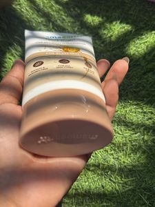 Mamaearth Rice Dewy Bright Face Wash