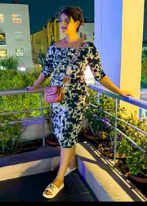 Abstract Print Bodycon Dress