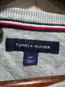 Tommy Hilfiger Grey Crewneck Formal Pullovr