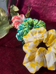 cotton scrunchies